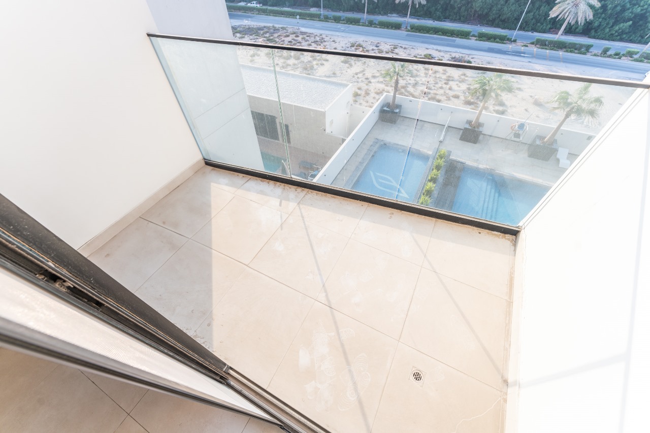 1b34e791-539d-4598-a0bc-e4bcb6683ddf