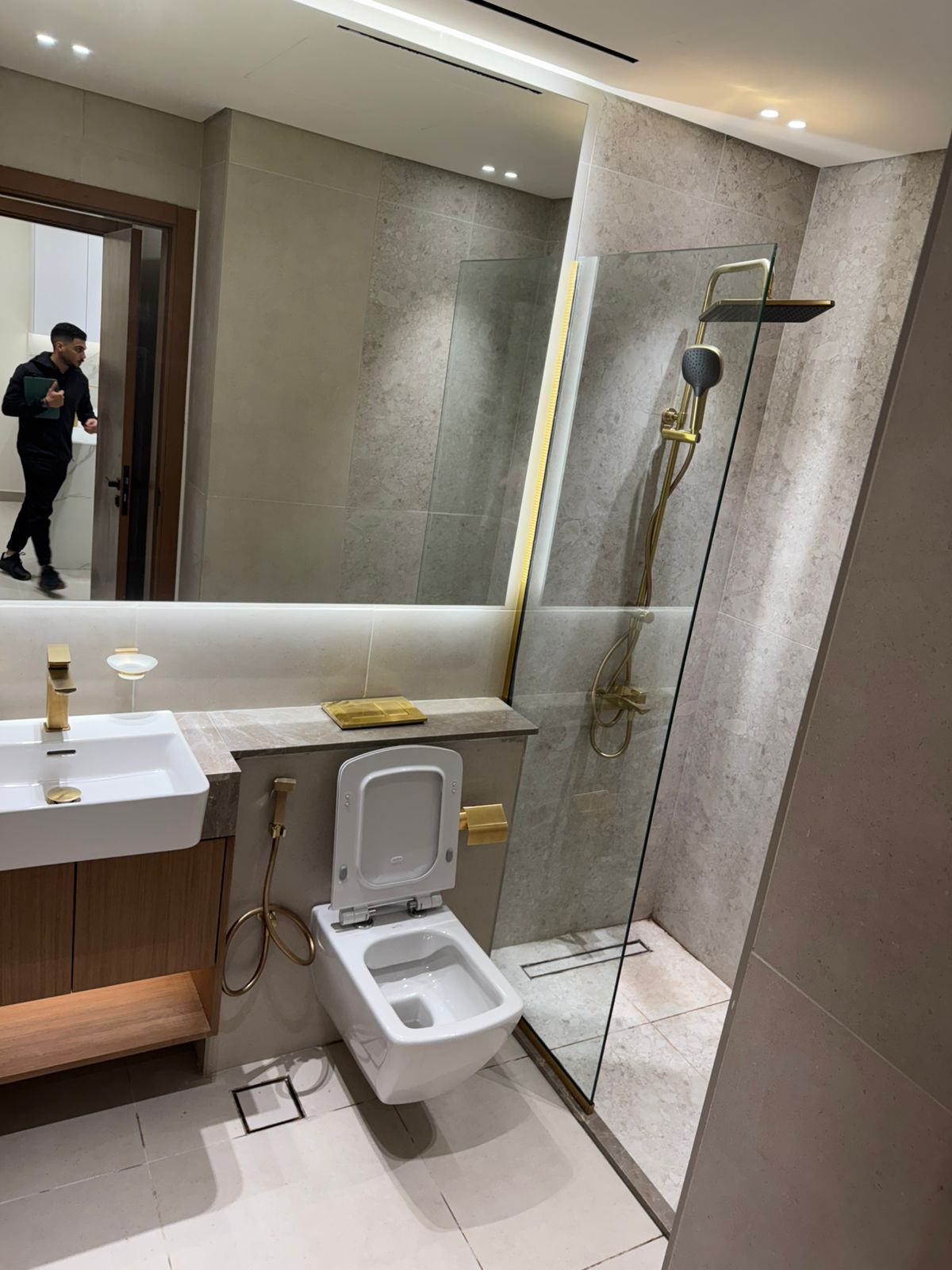 1ec33449-2379-4033-a152-4864e98b8f32