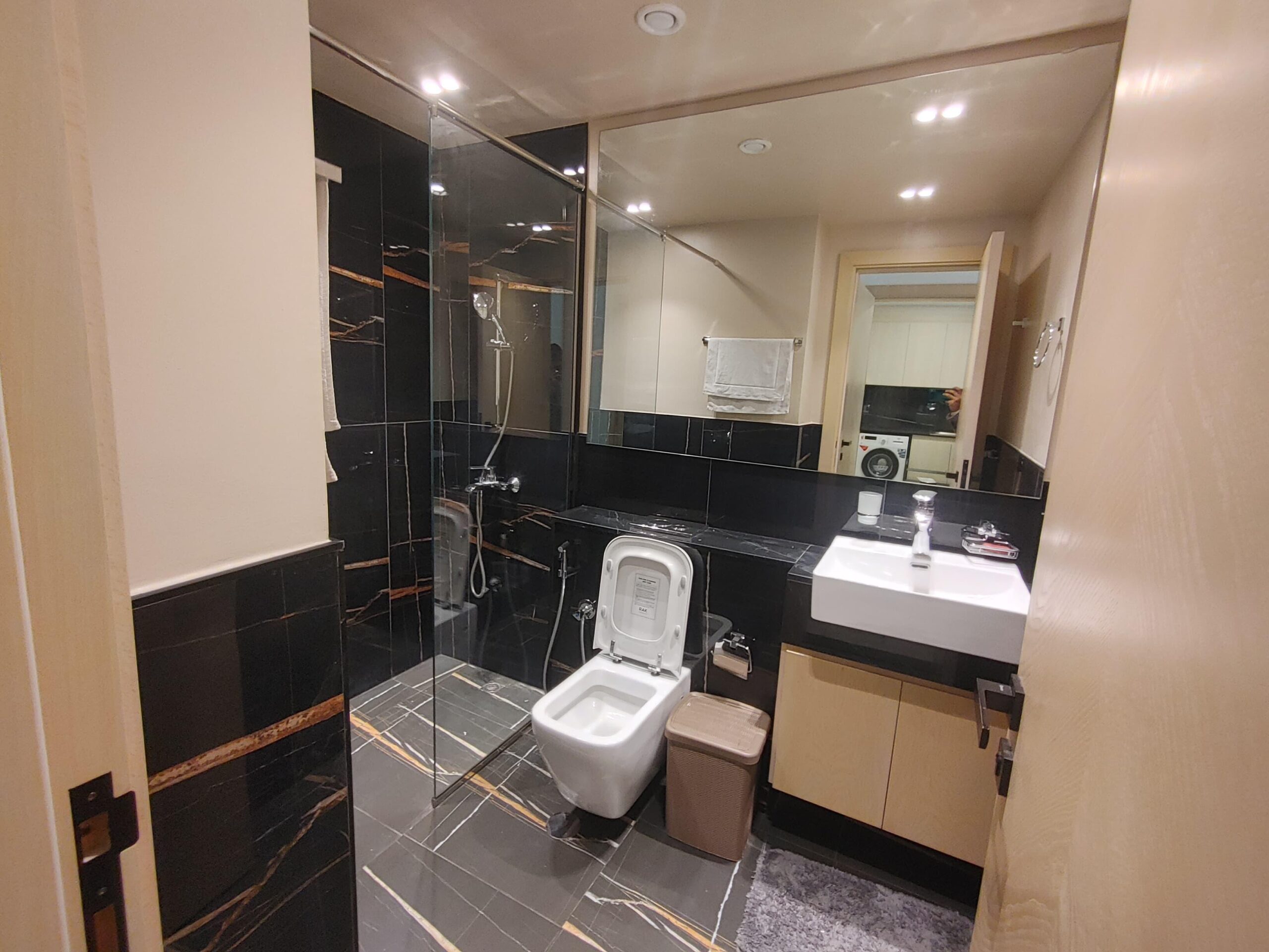 217e097d-b161-4aa7-b203-0fa6379424cd