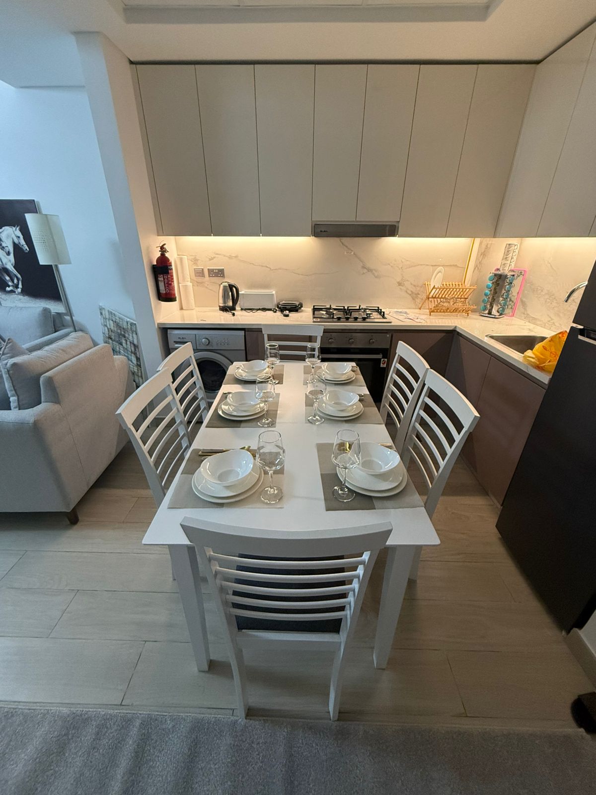 9eba4d98-07e7-4dd8-a5bb-21c5a31f2261