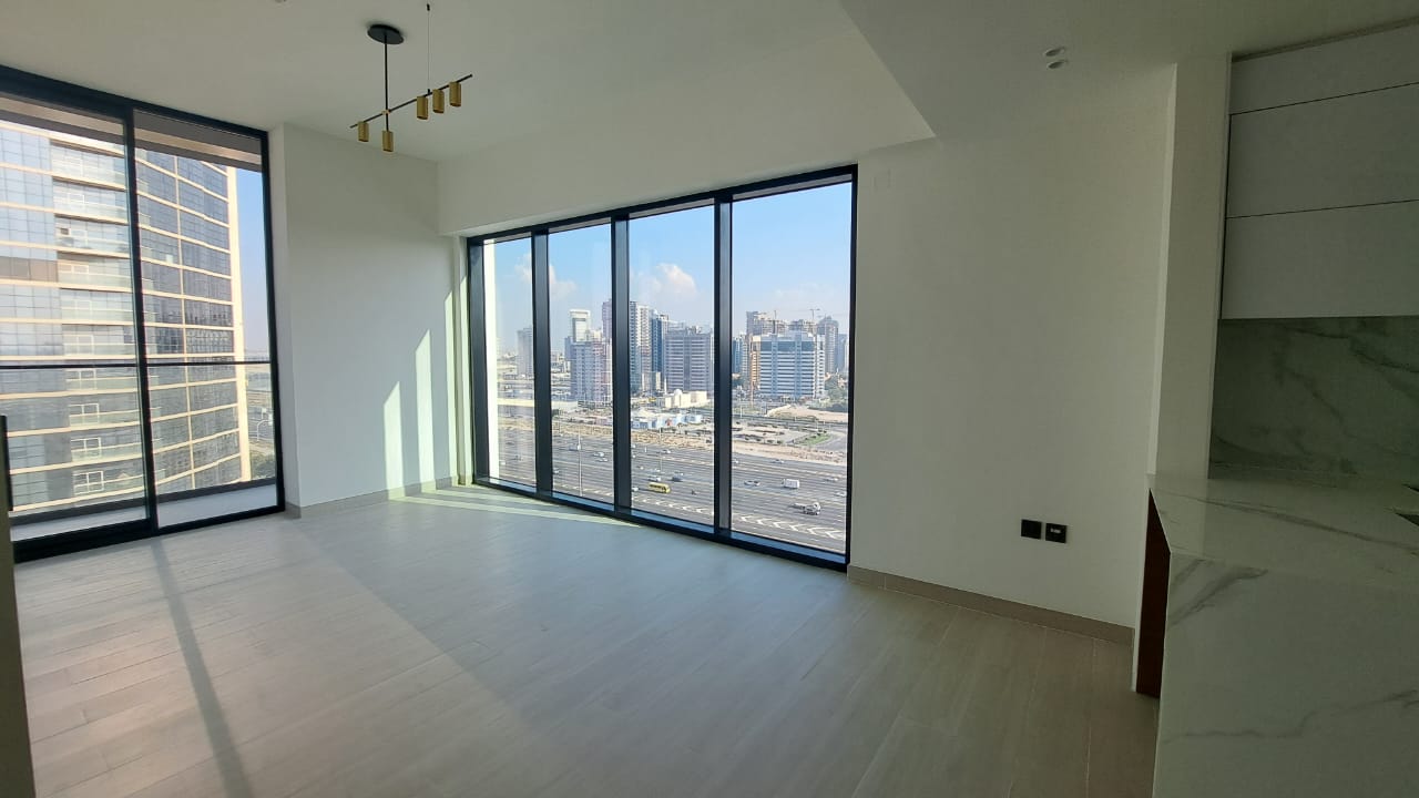 b3bd9bb7-607e-4a40-9d4b-8c6c17c72fb0