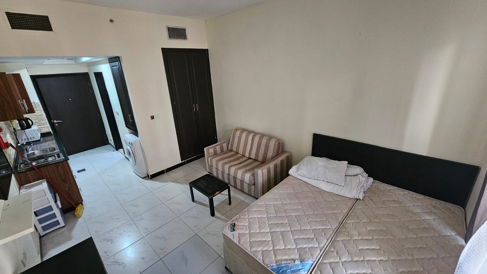 2392f8b1-4c3d-4408-b280-4628c1411ca9