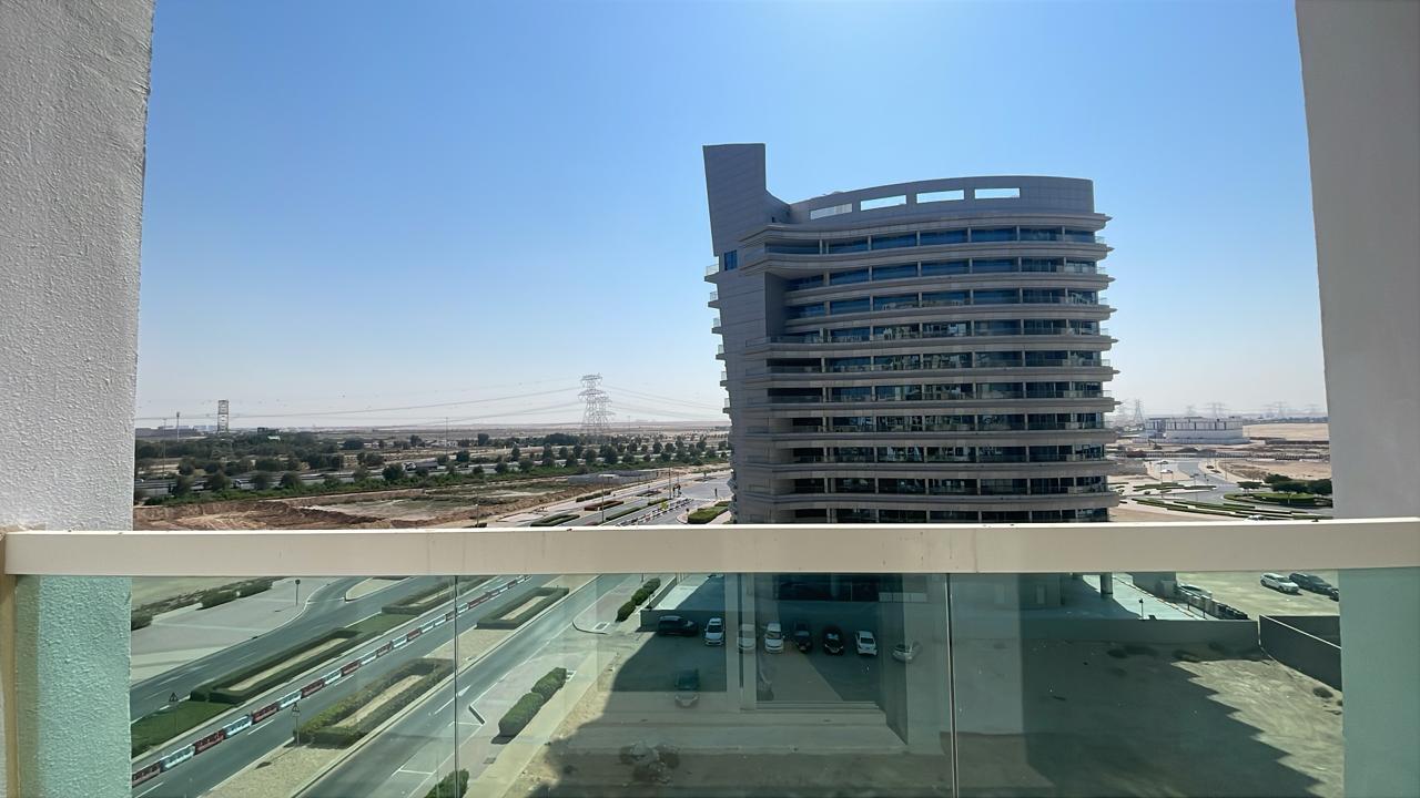 9d57af85-4b13-4c12-aeaa-dc48d2fc49b3-1