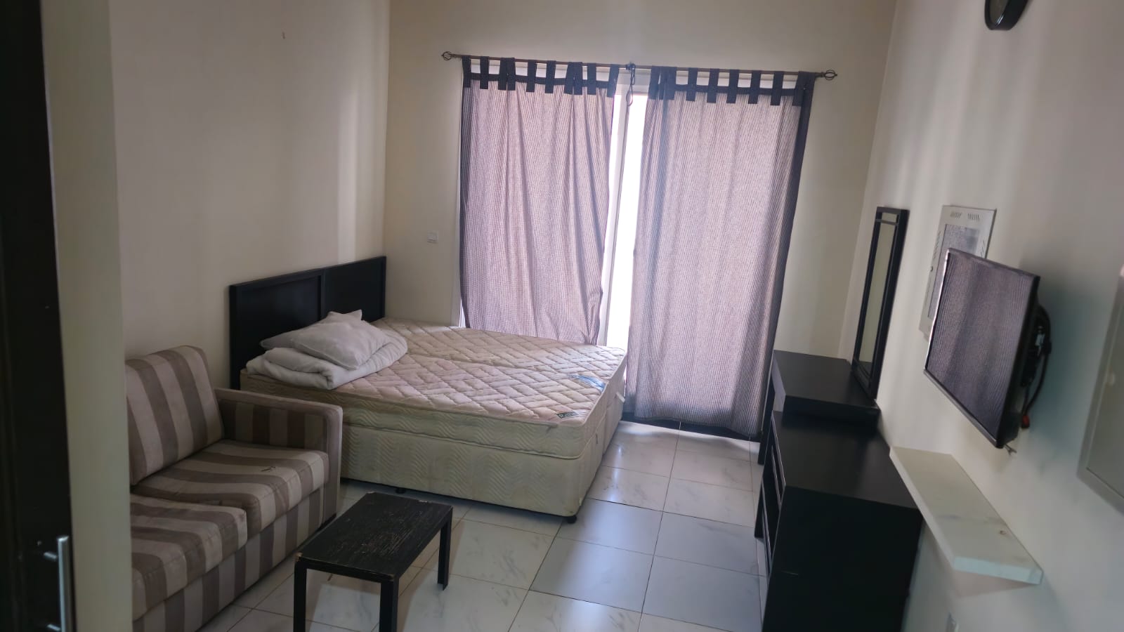 b6f2bd64-9d99-4022-90e6-b654b981b0db